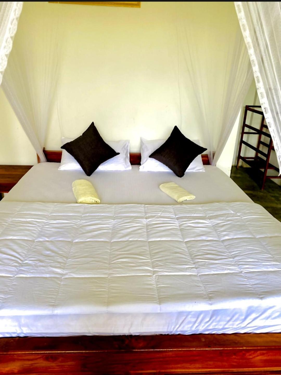 Blissful Haven Hotell Ella Exteriör bild